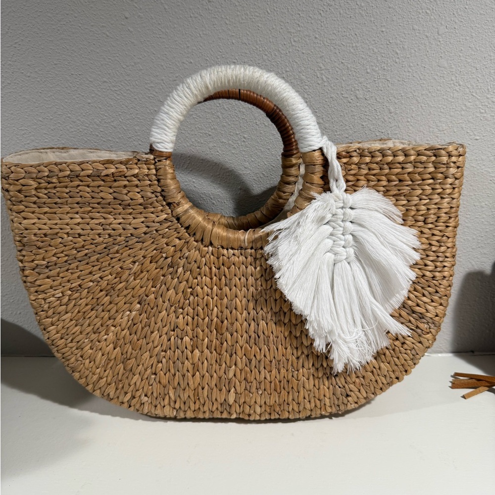 Chic Tan Woven Tote Bag with White Tassel